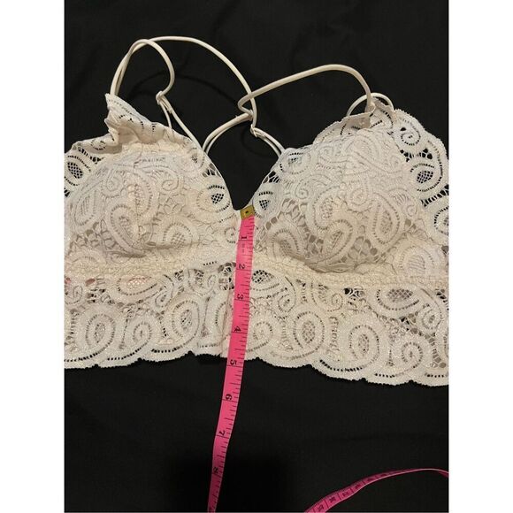 Pink by Victoria's Secret white lace bralette - Picture 7 of 7
